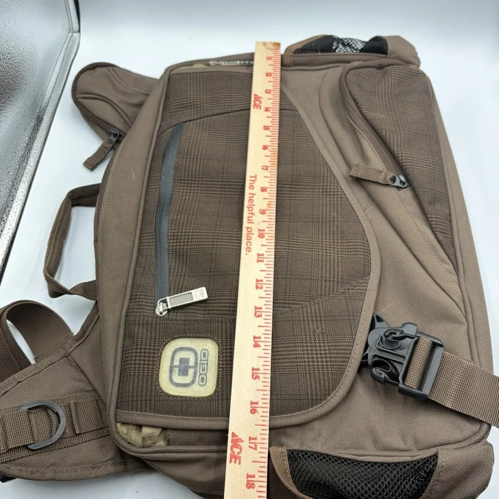 OGIO Street Hip Hop Messenger Laptop Shoulder Bag Brown 15